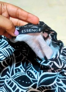 Leaf Print Long Sleeve Top