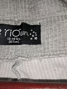 Girls Short Plazo....