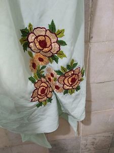 gown