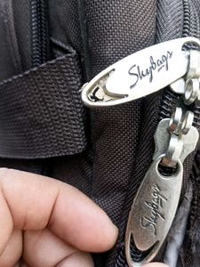 skybag 2 wheels - minor stitching required