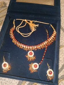 Jewellery Set(Pack Of 4items)
