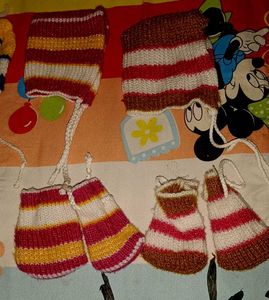 Infants Kids Combo Caps And Mittens