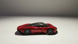 Hot Wheels McLaren Speedtail Red