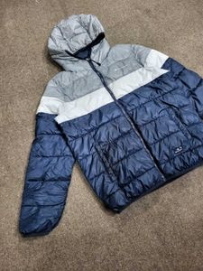 CHAMPIONS Puffer Jacket