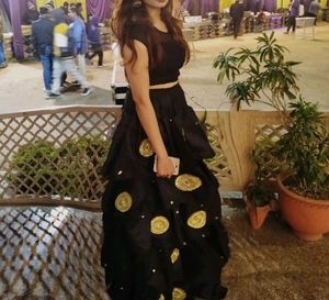 Black Partywear Gold Patchwork Lehnga Choli🌸