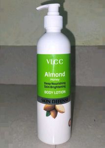 VLCC Almond Honey &amp; Sunscreen Combo