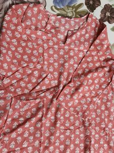 Women Coral Printed Cotton Night Suit