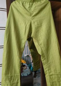 pakistani Green Embroidered Kurta set