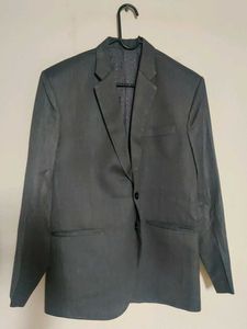 Men&#39;s Gray Full Suit Tailored Fit