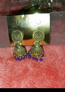 2 Pairs Jhumkas