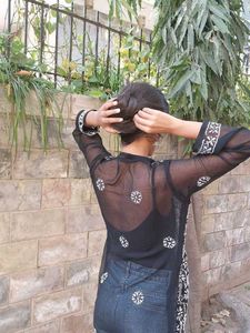 Chikankari Embroidered Kurti