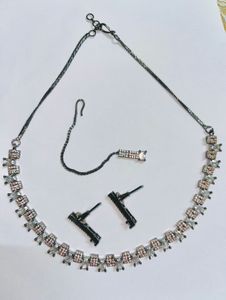 Elegant Pink &amp; White Gemstone Jewelry Set