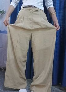 Beige Baggy Oldmoney Pant