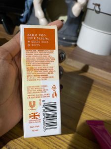 Simple 10 percentage vitamin C serum