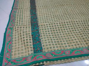 Green &amp; Gold Embellished Border Saree