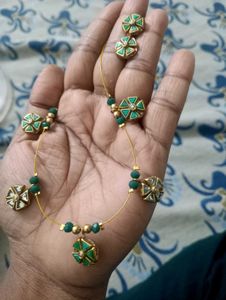Green &amp; Gold Tone Necklace and Earrings