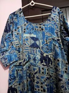 4XL Blue Abstract Print Top