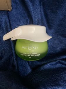 Dot&amp;Key Cica Calming Oil-Free Moisturiser