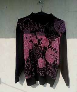 Black Printed Pullover 🖤🛍️