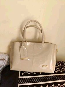 Elegant Beige Handbag
