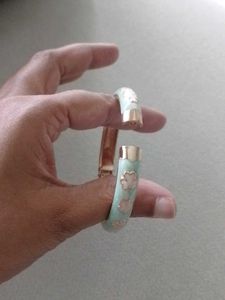 Elegant Bangle Bracelet