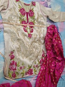 Elegant Embroidered Kurta Set