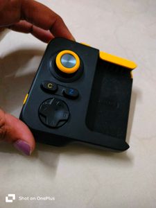 iQOO Gamepad - Like New!
