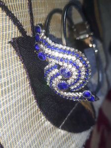 Sparkling Blue Hand Accessory