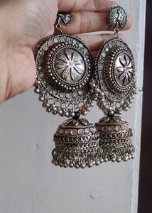 Heavyy Earings 💫