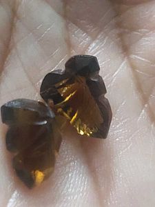 High-quality Trillion cut smoky quartz gemstones