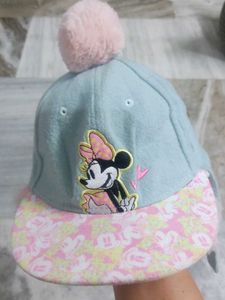 Minnie Mouse Pom-Pom Cap