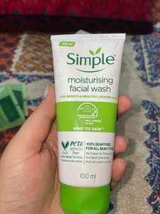 Simple Moisturising Facial Wash