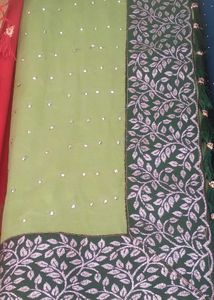 Parrotgreen Saree with Diamonds & LeafPattern Bord