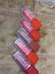 Multicolored Lipstick Set Of 5