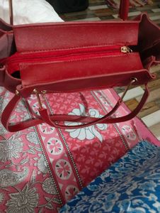 Women Handbag With Sling