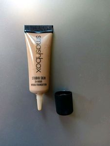 Samshbox Foundation+Free Myglamm Lipstick