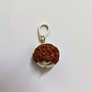 natural 9 mukhi rudraksha of Indonesian pendant