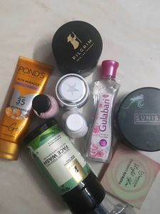 Skincare Bundle: Pond's, Pilgrim, Gulabari & More!