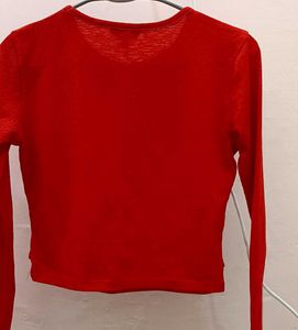 Red ♥️🍒 Crop Top With Knot 🪢 Detailing
