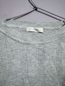 Gray Ribbed Long Sleeve Top