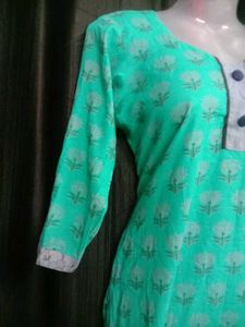 Green Printed Kurti Salwar Set 🌼