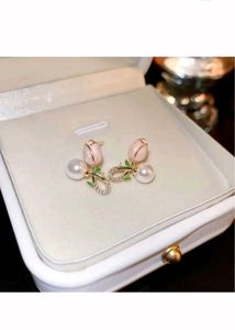 Tulip Swirl Earrings