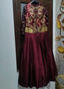 Ladies Party Gown