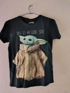 Baby Yoda Graphic Tee