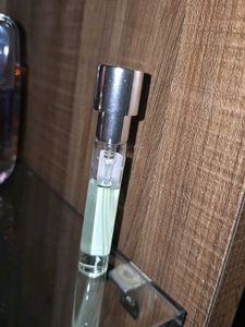 Lattafa Najdia Intense 4 ML DECANT