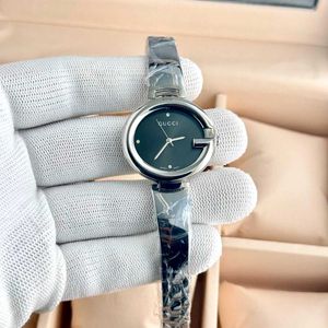 Gucci Classy Watches For Women Branded