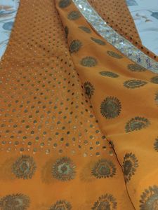 i am selling never wear saree