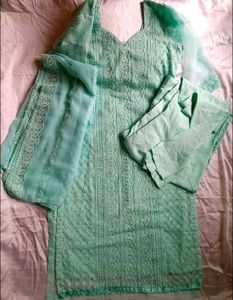 Beautiful Chicken Kari Suit