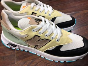 New Balanca Sneakers Size UK 9
