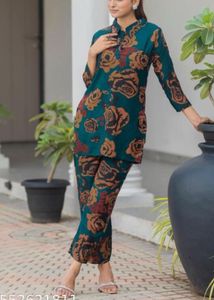 Floral Print Two-Piece Outfit